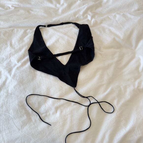 Aya Muse Tetra Cutout Halterneck Top in Black Size S - Picture 4 of 7